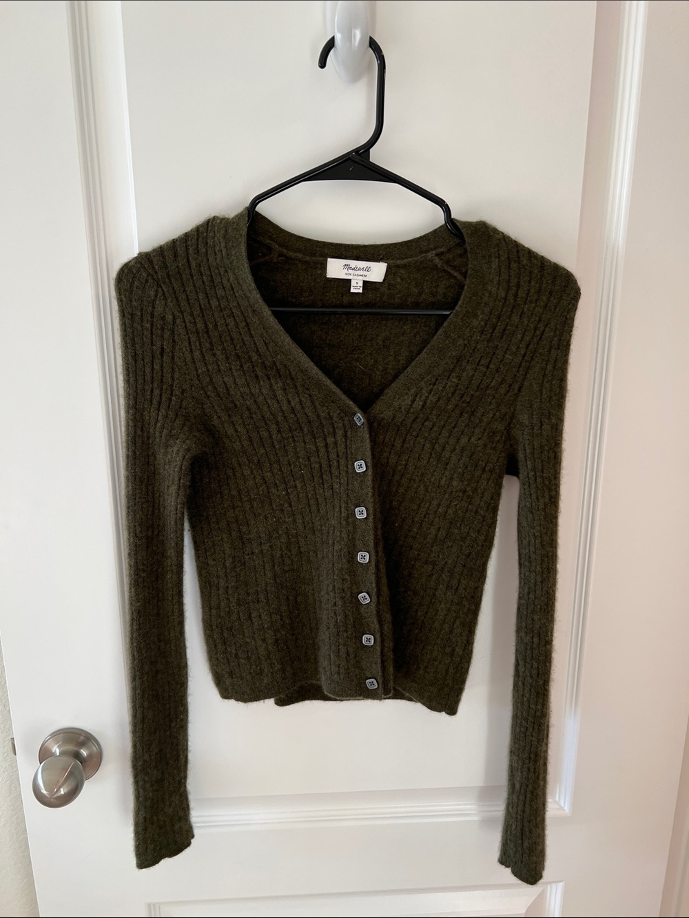 Madewell Olive Green Ribbed V‑Neck Button Cardigan